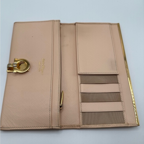 Salvatore Ferragamo Tan Leather Clutch - Picture 7 of 8